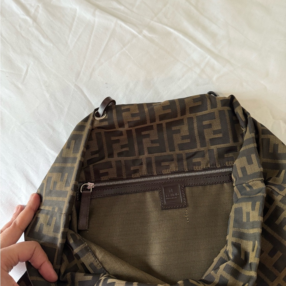 Fendi Zucca FF logo shoulder bag - Picture 10 of 15
